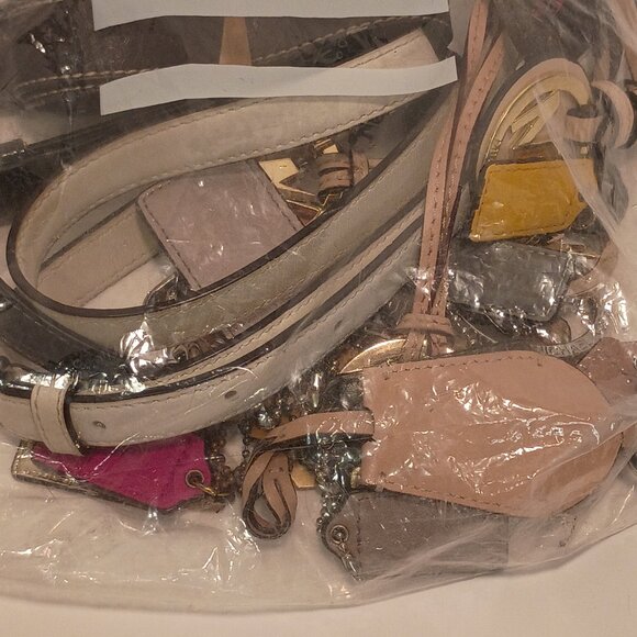 MIXED LOT 25 Pieces Coach & MK Hang Tags Bag Fobs + Replacement Straps - Picture 9 of 9